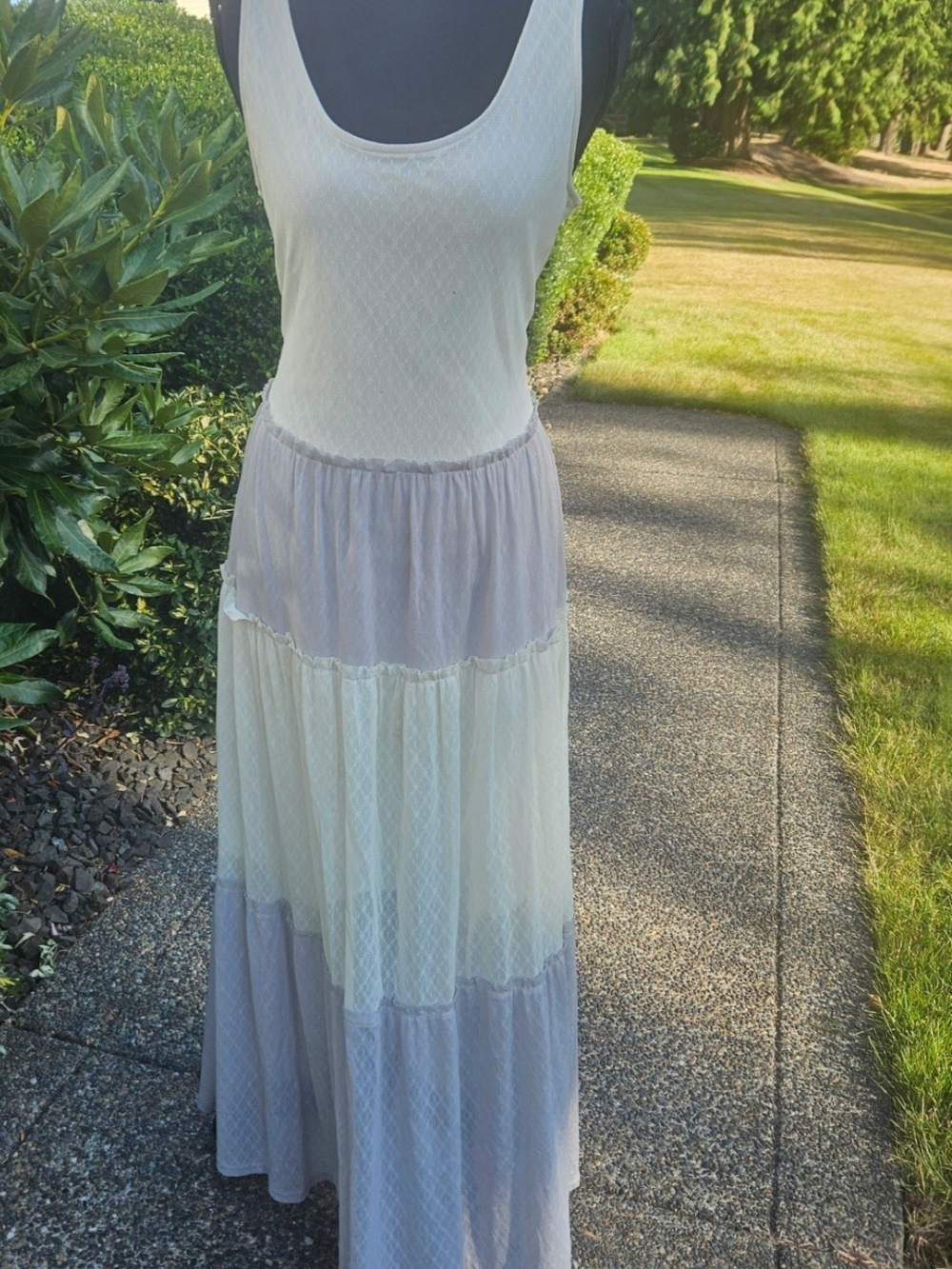 Wallpapher Sky Cream and Light Gray Scoop Neck Maxi Dress Sz XL    Very Flowy